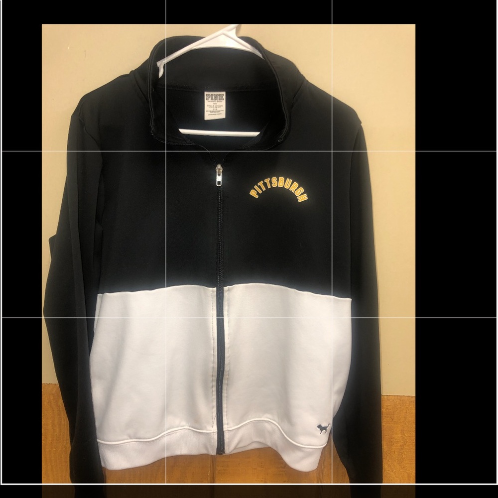 🔴🔴SOLD🔴🔴VS PINK Pittsburgh Pirates Track Jacke